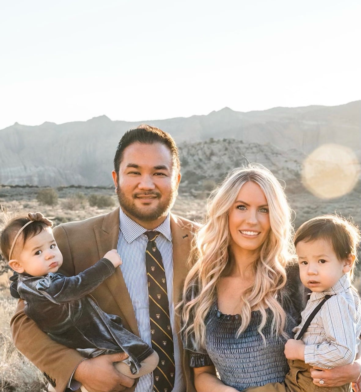 Cleaning Dove owners with their children in Eagle Mountain, Utah